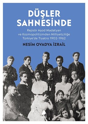 Düşler Sahnesinde - Aras Yayıncılık